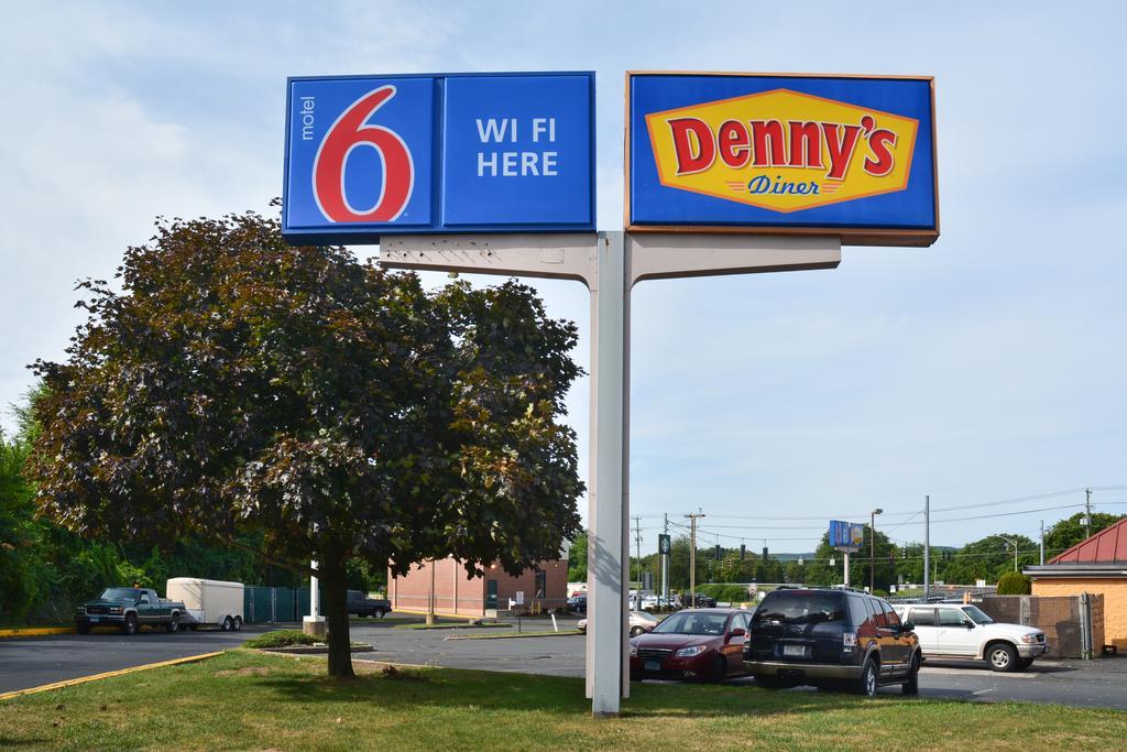 Motel 6-Southington, Ct - Hartford エクステリア 写真
