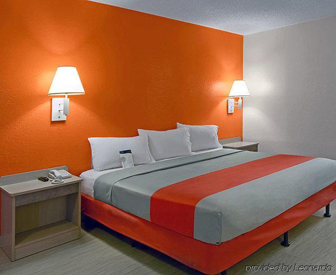 Motel 6-Southington, Ct - Hartford エクステリア 写真