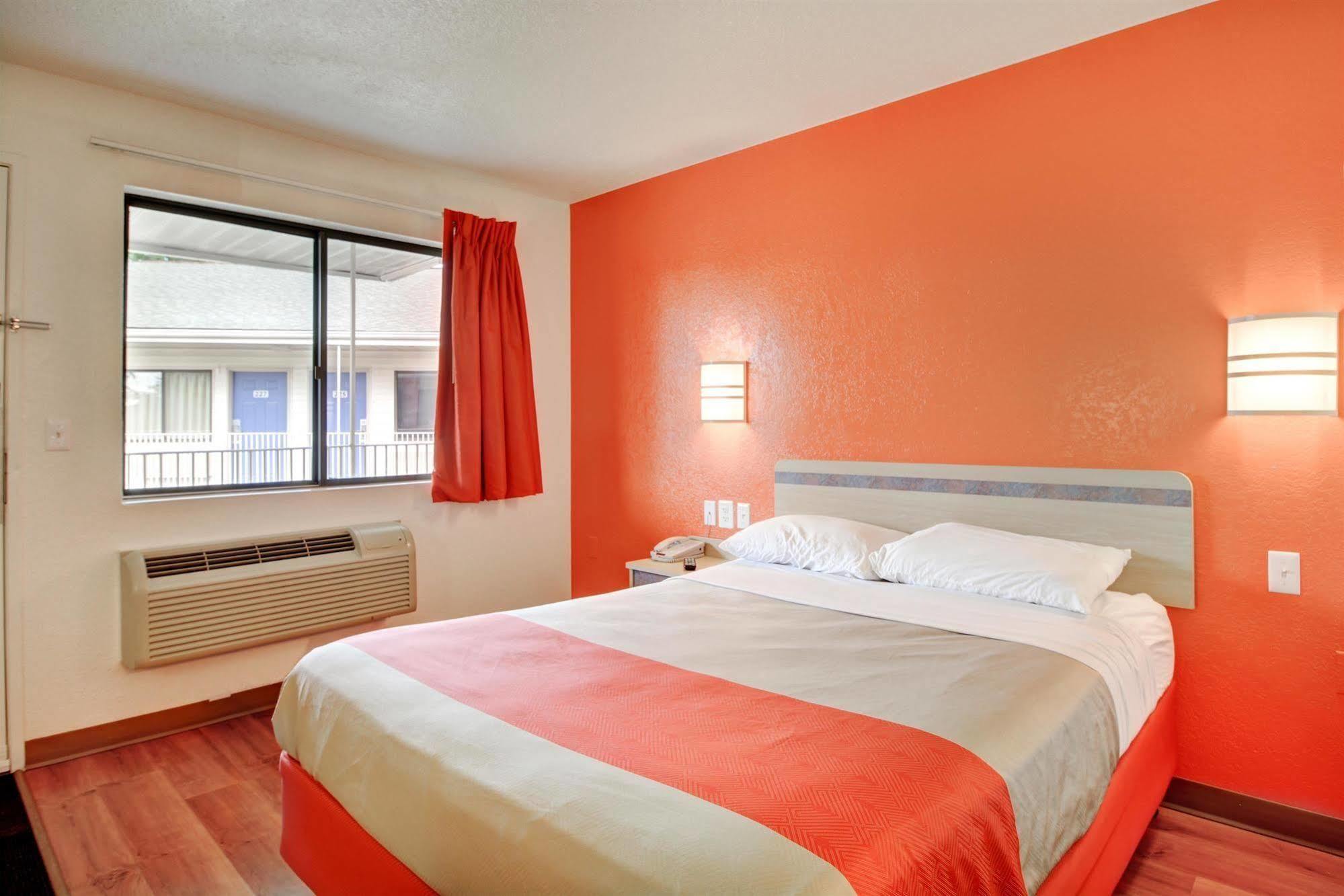 Motel 6-Southington, Ct - Hartford エクステリア 写真